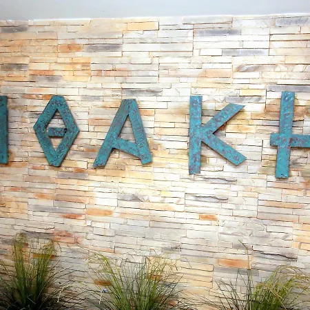 Ithaki Phinikoudes 307 Apartment Larnaca