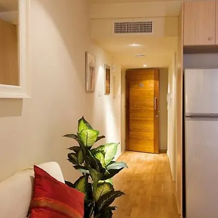 Ithaki Phinikoudes 307 *