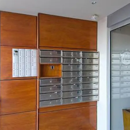 Ithaki Phinikoudes 307 דירה